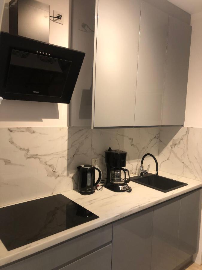 Golden Apartment วรอตซวาฟ ภายนอก รูปภาพ